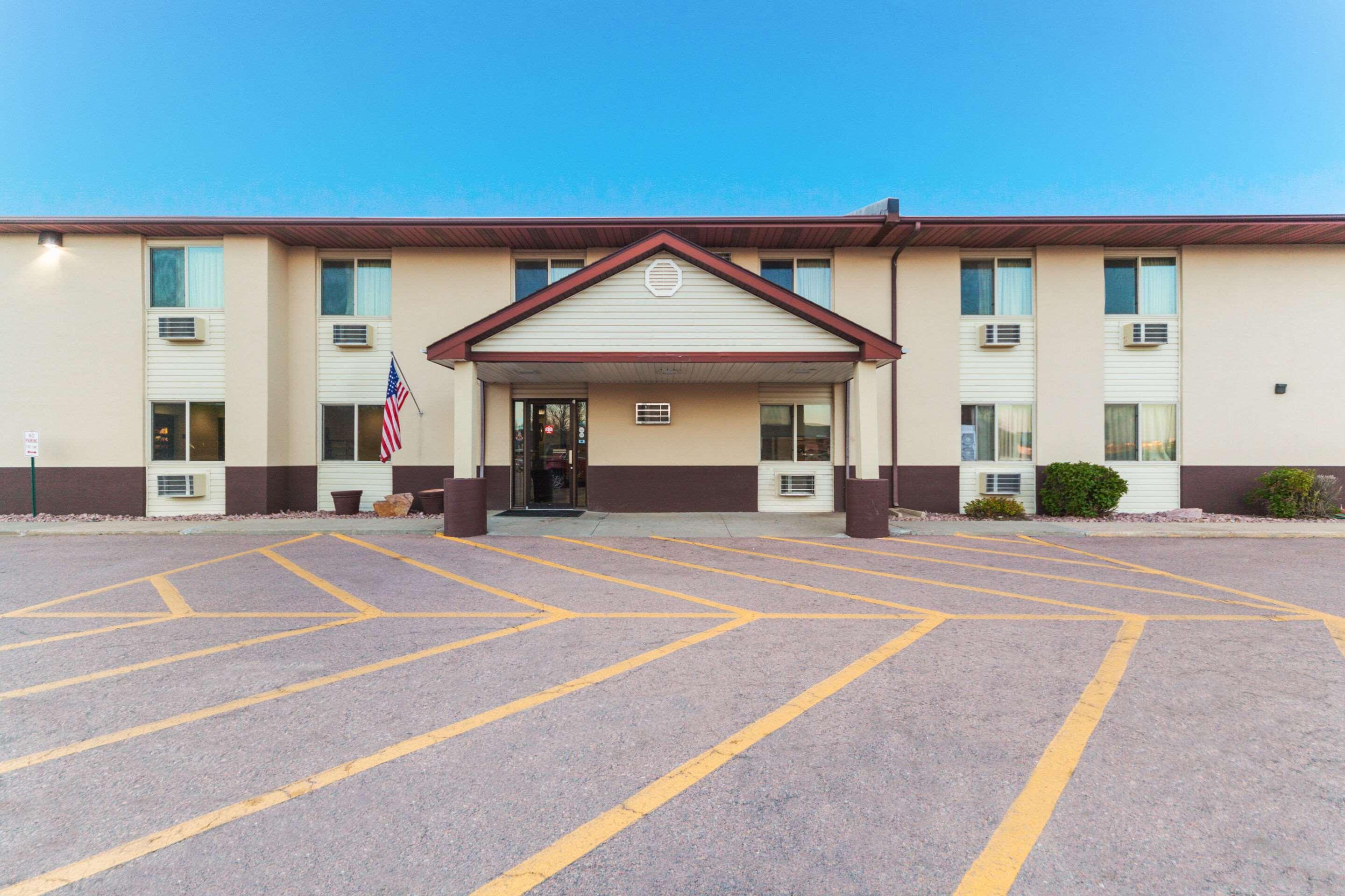 Econo Lodge Sioux Falls Empire Mall Exterior foto